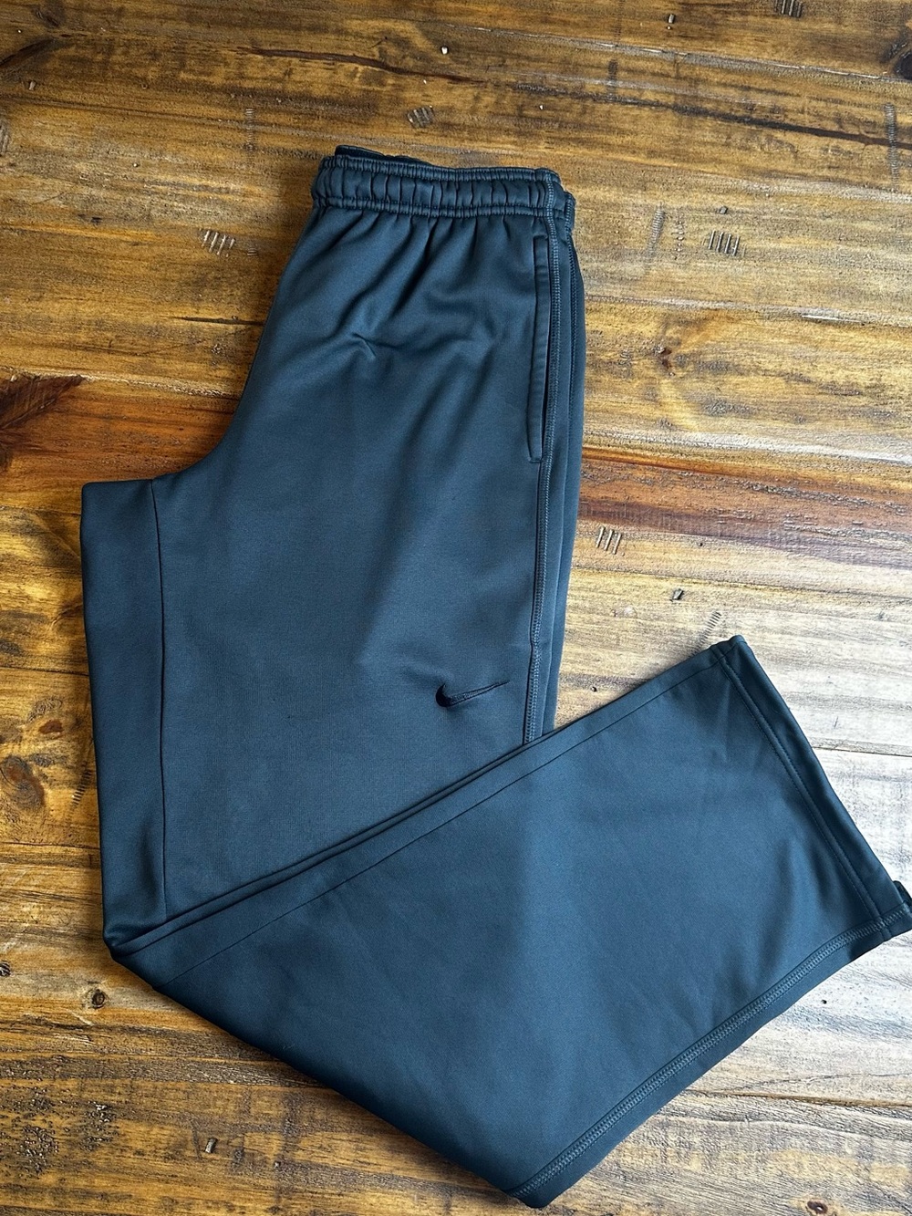 Nike Men's Black Dri-FIT Jogger Pants